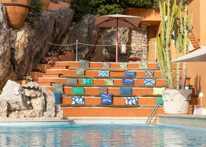 プンタ トラガーラ 5*