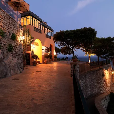 Punta Tragara Κάπρι