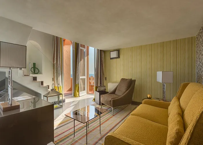 Ξενοδοχείο Punta Tragara 5*