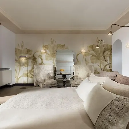 Otel Punta Tragara 5*