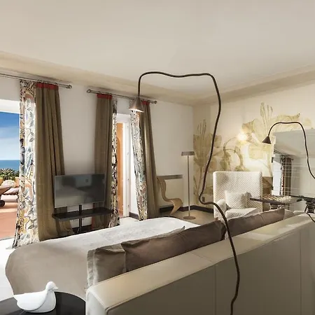 Hotel Punta Tragara 5*