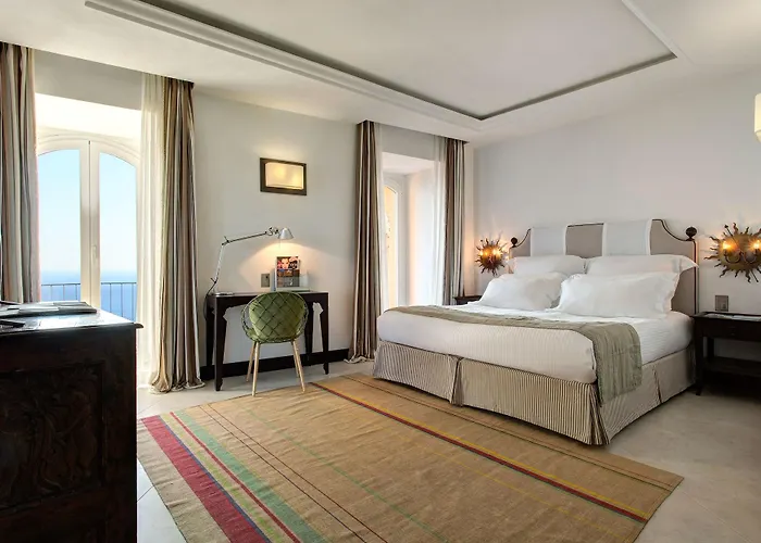 プンタ トラガーラ ホテル 5*