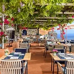ホテル プンタ トラガーラ 5*